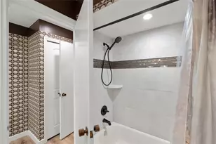 4737 Chandlers Forde, Sarasota, FL 34235 - Photo 35