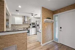 4737 Chandlers Forde, Sarasota, FL 34235 - Photo 3