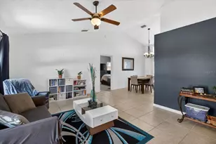 4644 Hamlets Grv Dr, Sarasota, FL 34235 - Photo 11