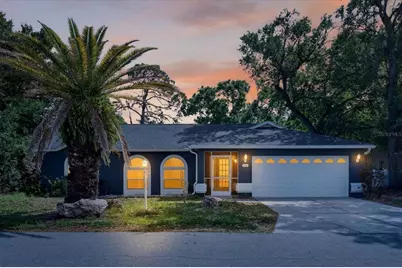 4644 Hamlets Grove Drive, Sarasota, FL 34235 - Photo 3