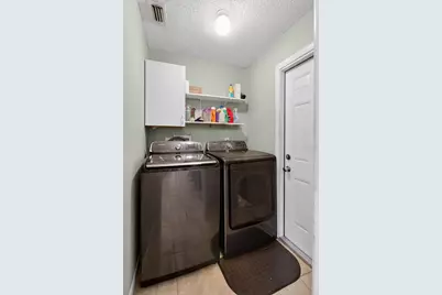 4644 Hamlets Grove Drive, Sarasota, FL 34235 - Photo 37