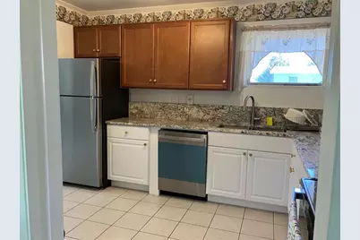 4705 Lemon Bay Drive, Venice, FL 34293 - Photo 9