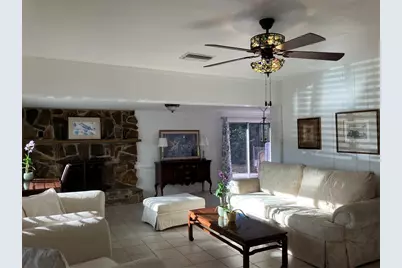 4705 Lemon Bay Drive, Venice, FL 34293 - Photo 15