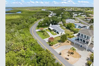 4705 Lemon Bay Drive, Venice, FL 34293 - Photo 35
