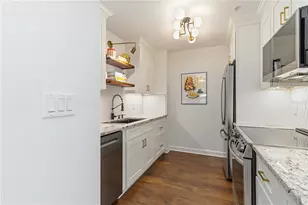 750 N Tamiami Trl, Sarasota, FL 34236 - Photo 5