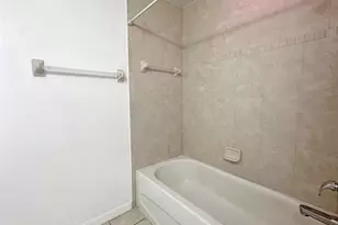 21019 Sunpoint Way, Lutz, FL 33558 - Photo 37