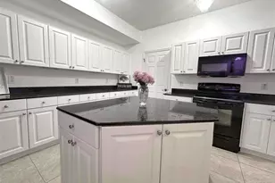 21019 Sunpoint Way, Lutz, FL 33558 - Photo 21