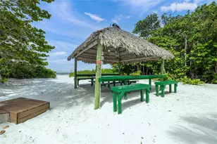 101 Whispering Sands Dr, Sarasota, FL 34242 - Photo 53