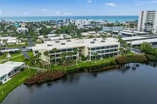 101 Whispering Sands Dr, Sarasota, FL 34242 - Photo 11