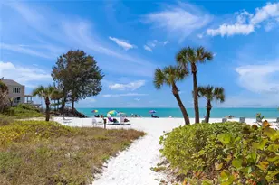 101 Whispering Sands Dr, Sarasota, FL 34242 - Photo 59