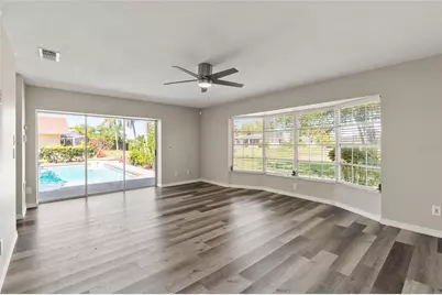 1009 Kings Court, Venice, FL 34293 - Photo 9