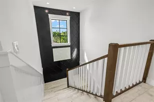 128 Fillmore Dr, Sarasota, FL 34236 - Photo 55