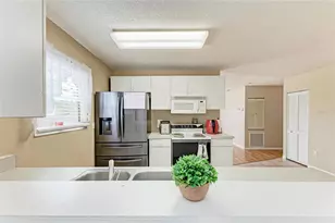 2015 22nd St W, Bradenton, FL 34205 - Photo 13