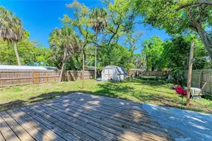 2015 22nd St W, Bradenton, FL 34205 - Photo 31