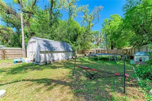 2015 22nd St W, Bradenton, FL 34205 - Photo 35