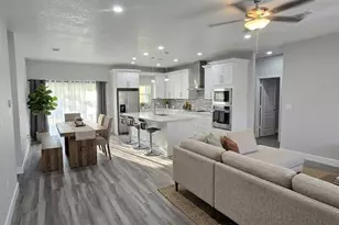 32835 Forest Ave, Leesburg, FL 34788 - Photo 11