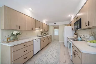 3527 52nd Avenue W, Bradenton, FL 34210 - Photo 5