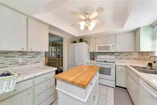 1807 University Pl, Sarasota, FL 34235 - Photo 21