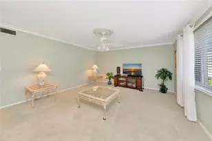 1807 University Pl, Sarasota, FL 34235 - Photo 15