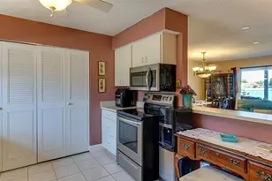 4591 Mohican Trail, Sarasota, FL 34233 - Photo 11