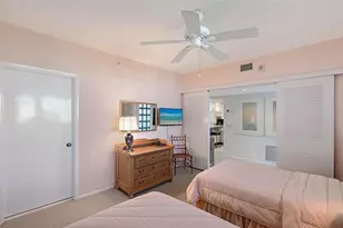 1085 Gulf of Mexico Dr, Longboat Key, FL 34228 - Photo 19