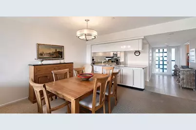 1085 Gulf Of Mexico Drive #404, Longboat Key, FL 34228 - Photo 7