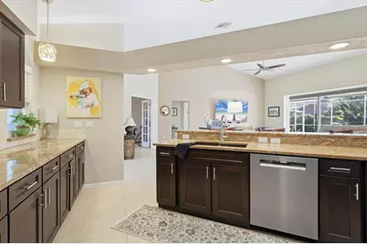 3746 Surrey Lane, Sarasota, FL 34235 - Photo 15