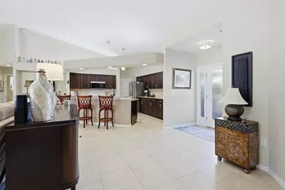 3746 Surrey Lane, Sarasota, FL 34235 - Photo 5