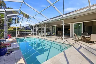 3746 Surrey Ln, Sarasota, FL 34235 - Photo 31