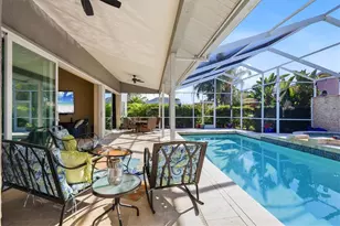 3746 Surrey Ln, Sarasota, FL 34235 - Photo 29