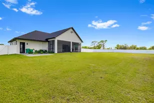 4 River Ct, Placida, FL 33946 - Photo 31