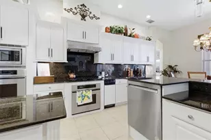 1007 3rd St E, Palmetto, FL 34221 - Photo 11