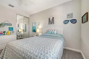 1625 Burgos Dr, Sarasota, FL 34238 - Photo 29