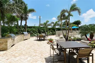 1111 N Gulfstream Ave, Sarasota, FL 34236 - Photo 29