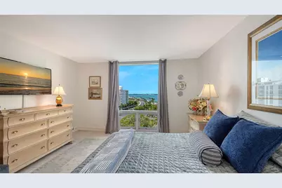 1111 N Gulfstream Avenue #10E, Sarasota, FL 34236 - Photo 17