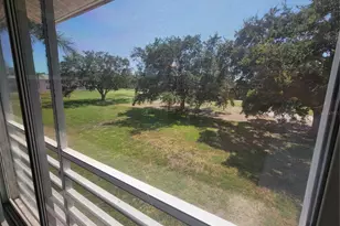 4220 Pinebrook Cir, Bradenton, FL 34209 - Photo 11