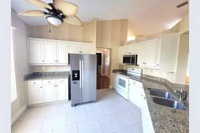 4220 Pinebrook Circle #14, Bradenton, FL 34209 - Photo 7