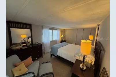 200 Southwinds Drive, Sarasota, FL 34231 - Photo 31