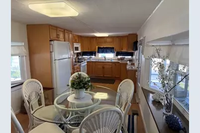 200 Southwinds Drive, Sarasota, FL 34231 - Photo 19