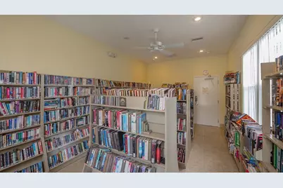 200 Southwinds Drive, Sarasota, FL 34231 - Photo 49