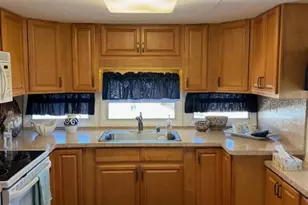 200 Southwinds Dr, Sarasota, FL 34231 - Photo 13