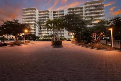 1800 Benjamin Franklin Drive #B1006, Sarasota, FL 34236 - Photo 1