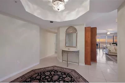 1800 Benjamin Franklin Drive #B1006, Sarasota, FL 34236 - Photo 3