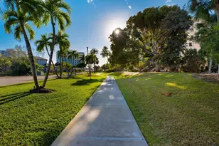 561 Birdie Ln, Longboat Key, FL 34228 - Photo 45