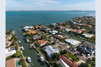 561 Birdie Lane, Longboat Key, FL 34228 - Photo 41