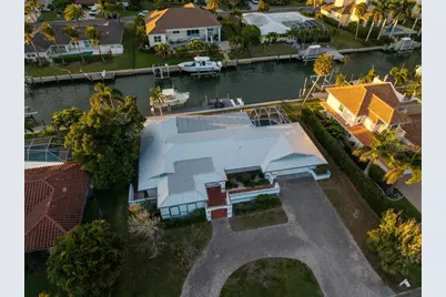 561 Birdie Lane, Longboat Key, FL 34228 - Photo 33