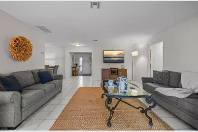 561 Birdie Lane, Longboat Key, FL 34228 - Photo 5