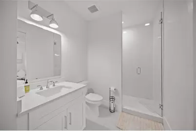 3319 S Osprey Avenue, Sarasota, FL 34239 - Photo 25