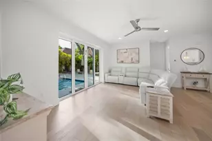 3319 S Osprey Ave, Sarasota, FL 34239 - Photo 13