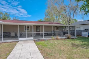 3818 Gocio Rd, Sarasota, FL 34235 - Photo 31